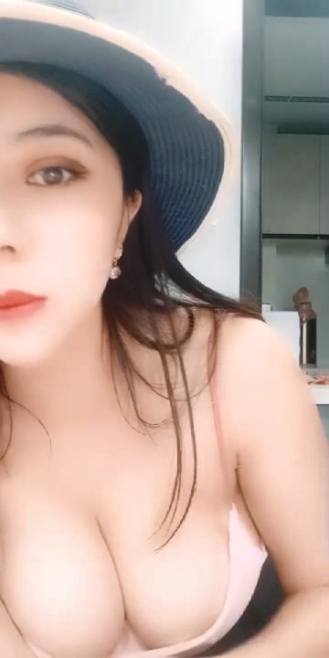 一坊美女和粉丝约一多房情侣大绣20200503