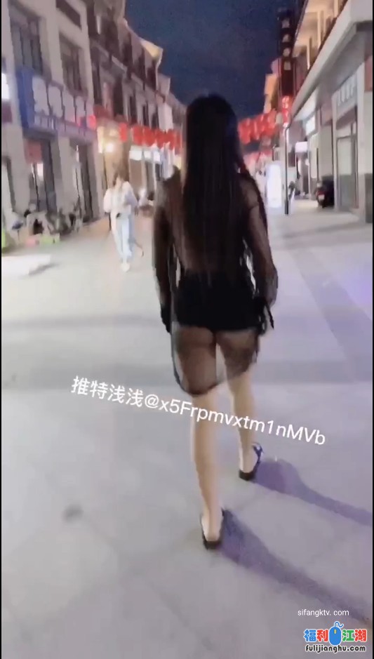 极品露出女神QT浅笑户外暴露【22v1.53G】