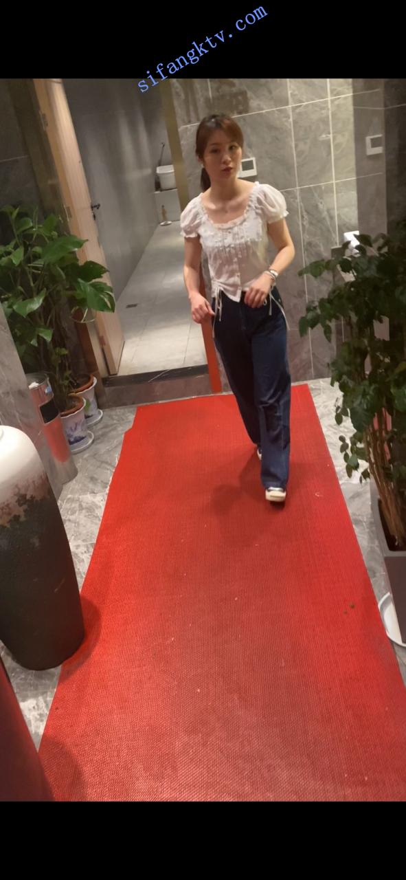 极品高颜值最新全景＋KTV厕拍系列【6GB】