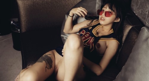 53406-台卝湾援卝交少卝女『黄芮芮』最新付费订阅私卝拍流卝出 群卝交轮卝操 疯狂性卝爱淫卝乱 第①季