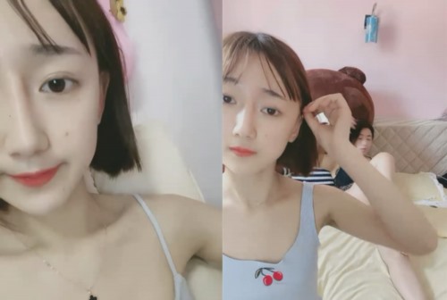 54500-七彩女神『你的小辣辣』快手网红下海母女直播大秀 高清源码