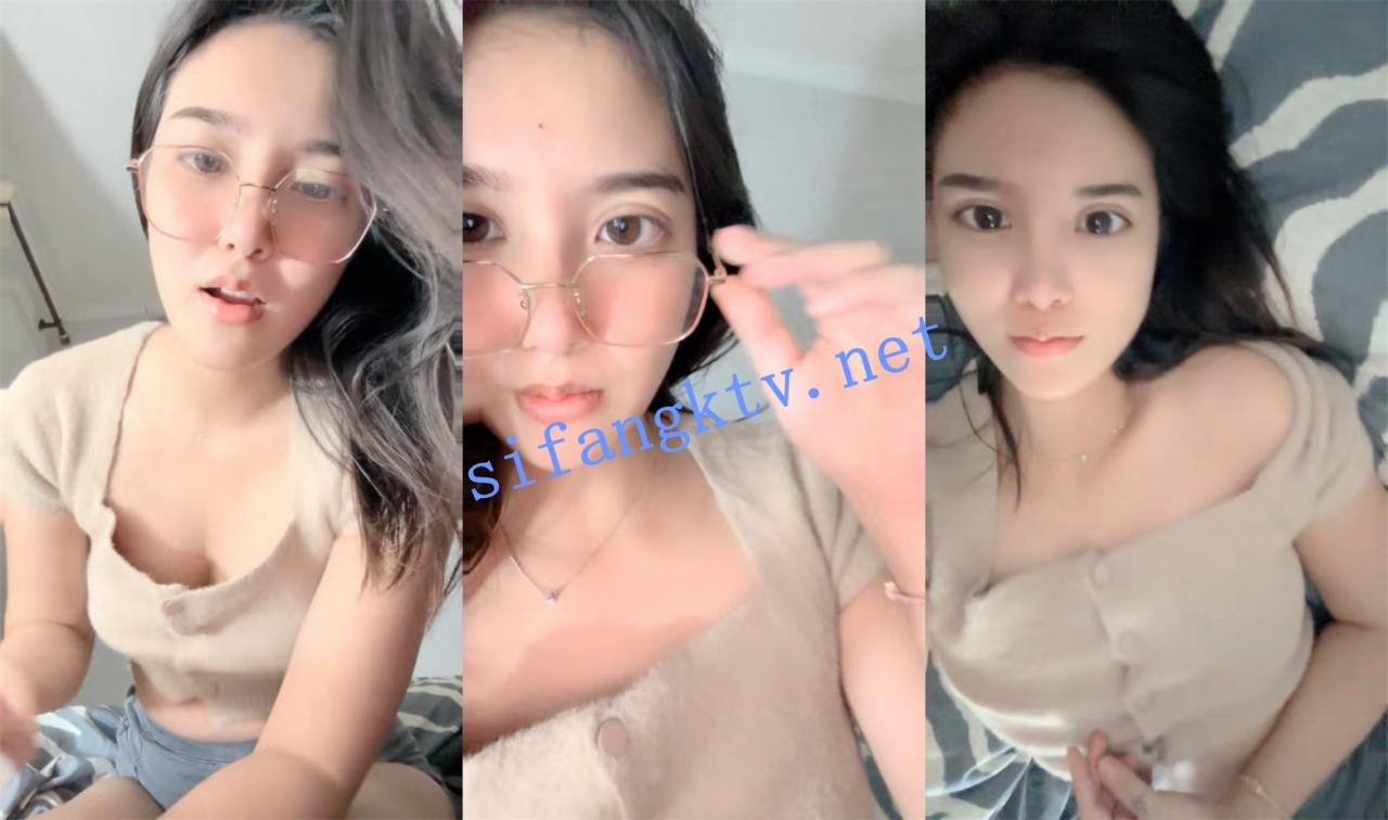 眼镜骚妹~ 今天吃点糖 小穴粉红粉红哒~极品翘臀跳蛋自慰 图 01