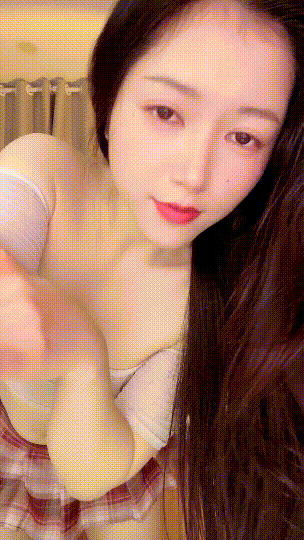撸管推荐!御姐下海!又美又骚~ 软软 道具自慰!狂喷水~ 图 01