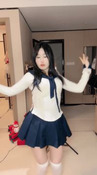 ♆【米亚同学】闷骚女学生! 裸舞~多场啪啪~爽到不行~道具!