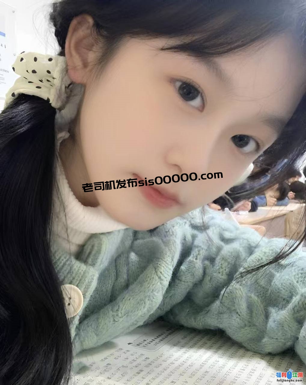 清纯颜值嫩妹『糖糖tangtang886』裸舞啪啪 后入夹腿爆肏 各种姿势抽插打桩爽翻了 娇羞小淫娃 [50V/54P/1.37G][百度盘]