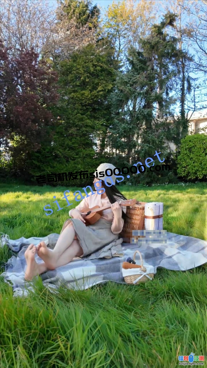 极品颜值阿黑颜 噗噗 最新长篇 魅魔暴力熊 春天赛高露出【3.51G】