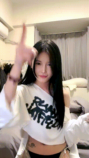 ⚜️顶级高端女神【爱捣管子】天使面容~框框狂揉骚穴自慰!