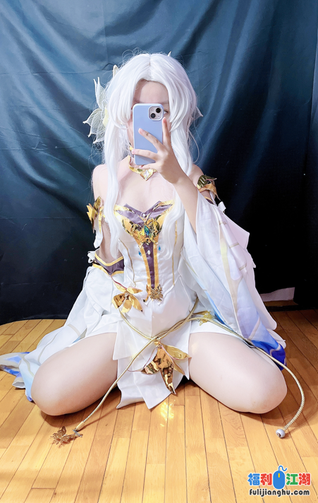 巨乳福利姬 沐沐酱 合集[156V364P+20.1GB]