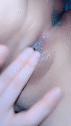 ♈新人【小熊软糖】酥胸肥臀~高清特写潮喷~运镜很到位~爽