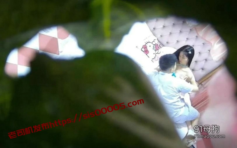 新流出❤️绿叶房高清偷拍两对男女做爱，胖哥和单位少妇偷情没弄几下就射了姐姐一脸不满意【1.3G】