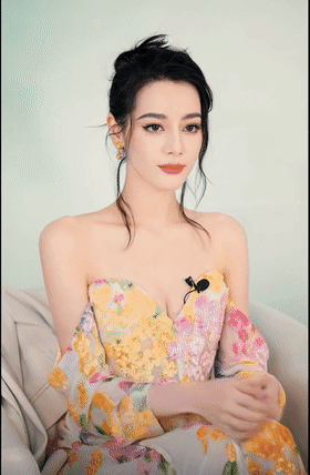 【AI精品】抖音网红 颜射 啪啪 后入等各种姿势视频【45V】【135M】